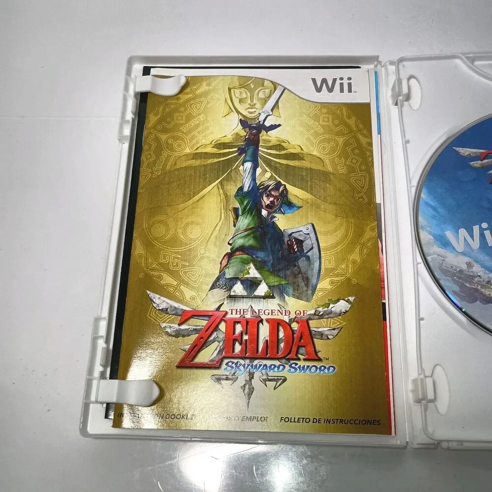 Legend of Zelda: Skyward Sword 25th Anniversary Edition Nintendo Wii Complete